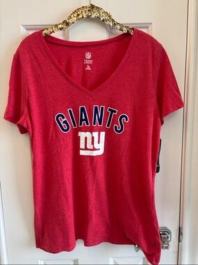 NFL Team Apparel Women's New York Giants Red V-Neck Tee
